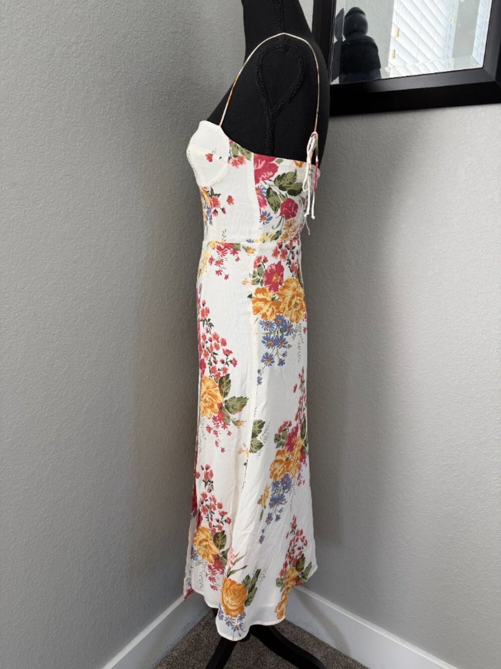 REFORMATION Juliette Crepe Ivory Floral Bouquet Midi Dress 0 - Picture 8 of 11